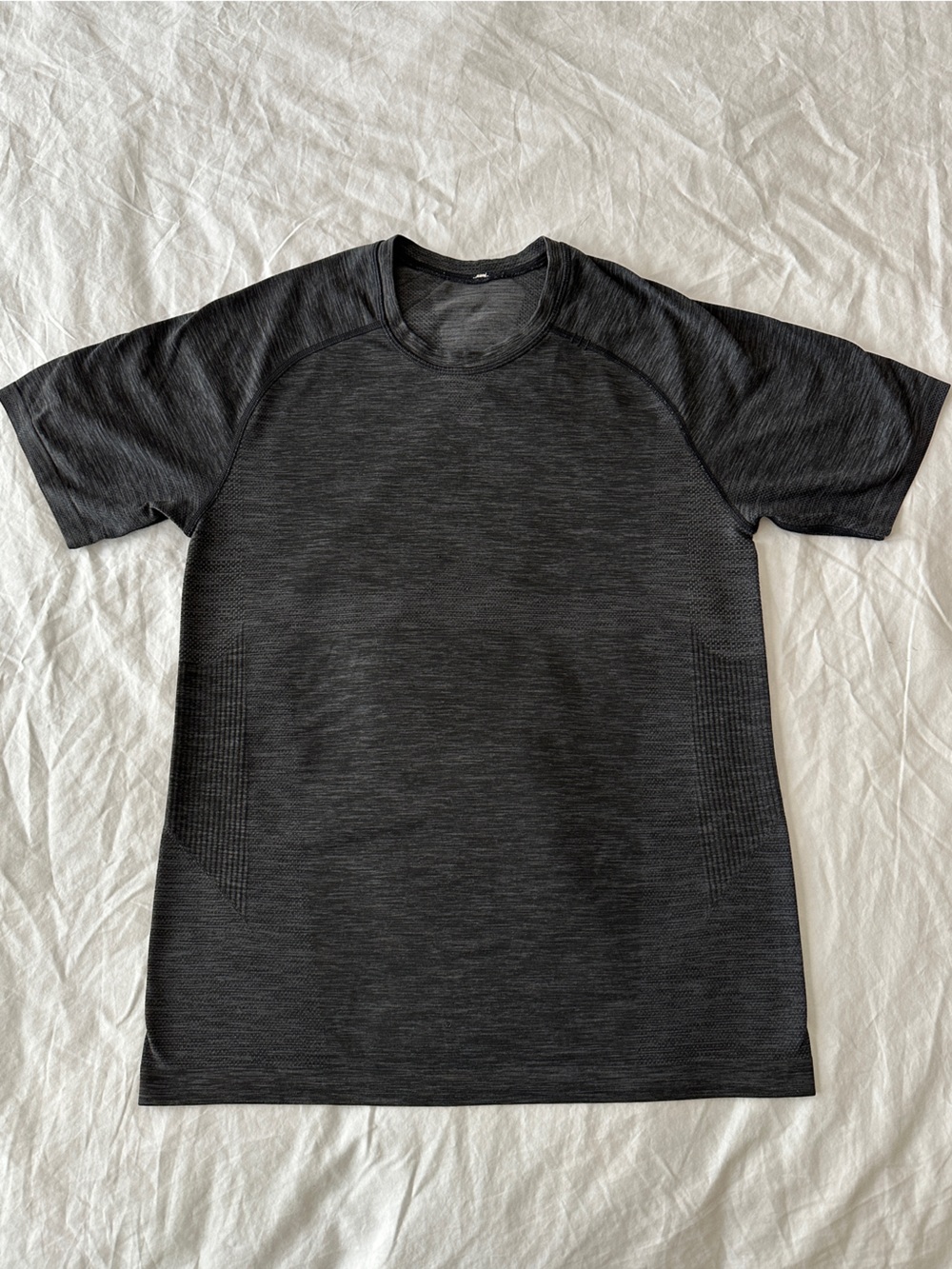 Lululemon metal vent tech shirt